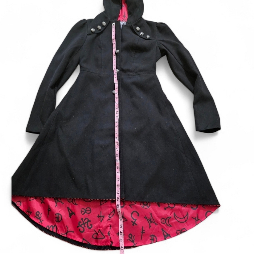 American Horror Story Coven Black/Red Trench Coat - Picture 9 of 16